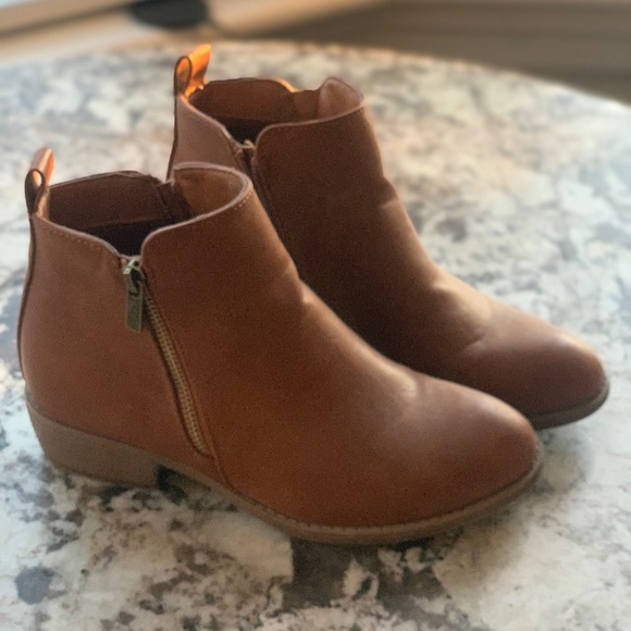 Boots - Picture 1 of 1